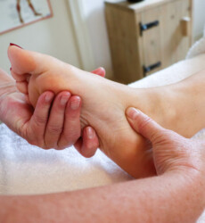 Voetreflex therapie en energetisch voetmassage